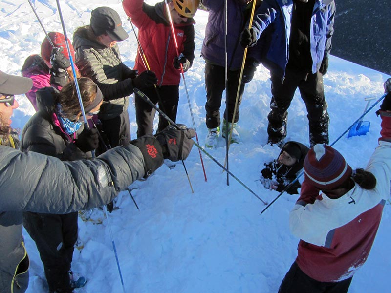 Jornada introductoria entras en terreno de aludes